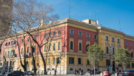 Borxhi publik peson rritje gjate tremujorit te dyte: Vlera shkon sa 75,67 per qind e PBB